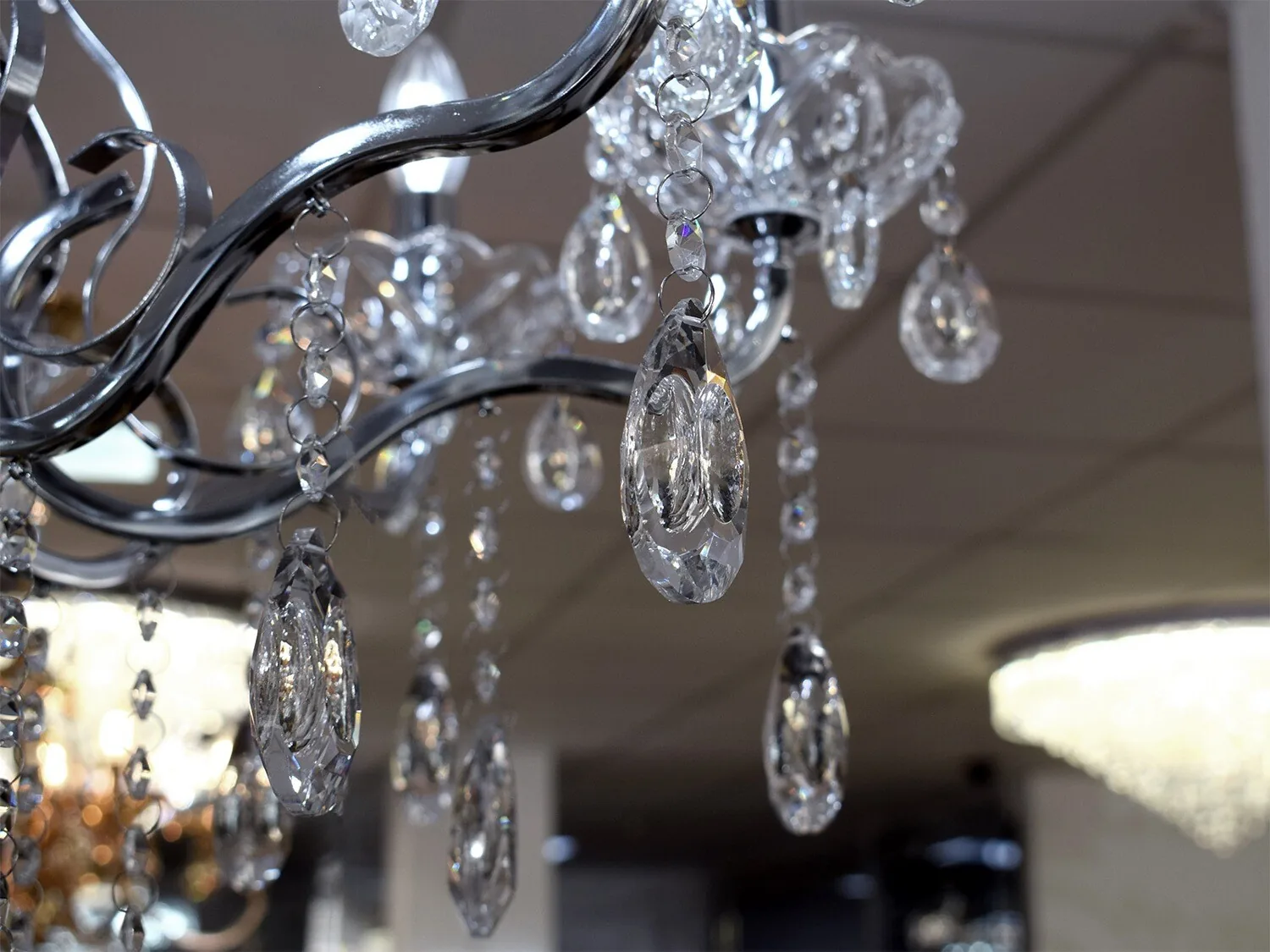 Kronleuchter Silber 8-armig ⌀ 60 cm Barock Kristall-Design Deckenlampe