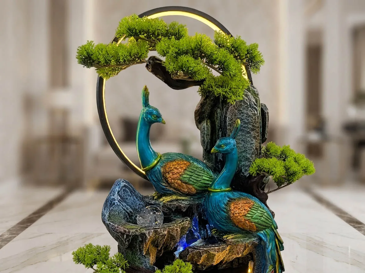 XL Brunnen "Paradies" Pfau Wasserspiel