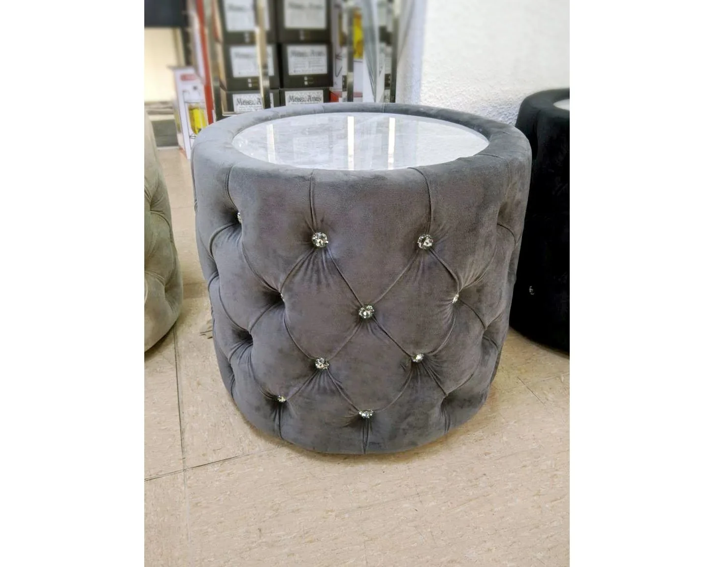 Chesterfield Beisteller Rund "Steve" Farbauswahl Wohnzimmer Couchtisch