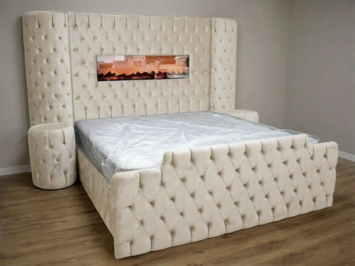 Chesterfield Bett "Baron" Farbauswahl Kamin Matratze Nachttische