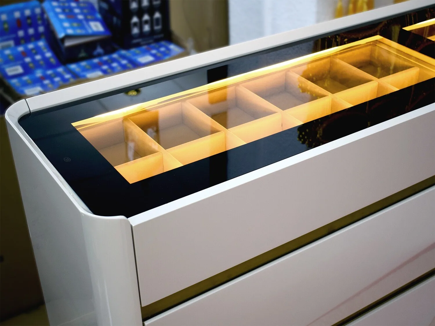 LED Schmuck Kommode "Dalia" Beleuchtung Schubladen Vitrine