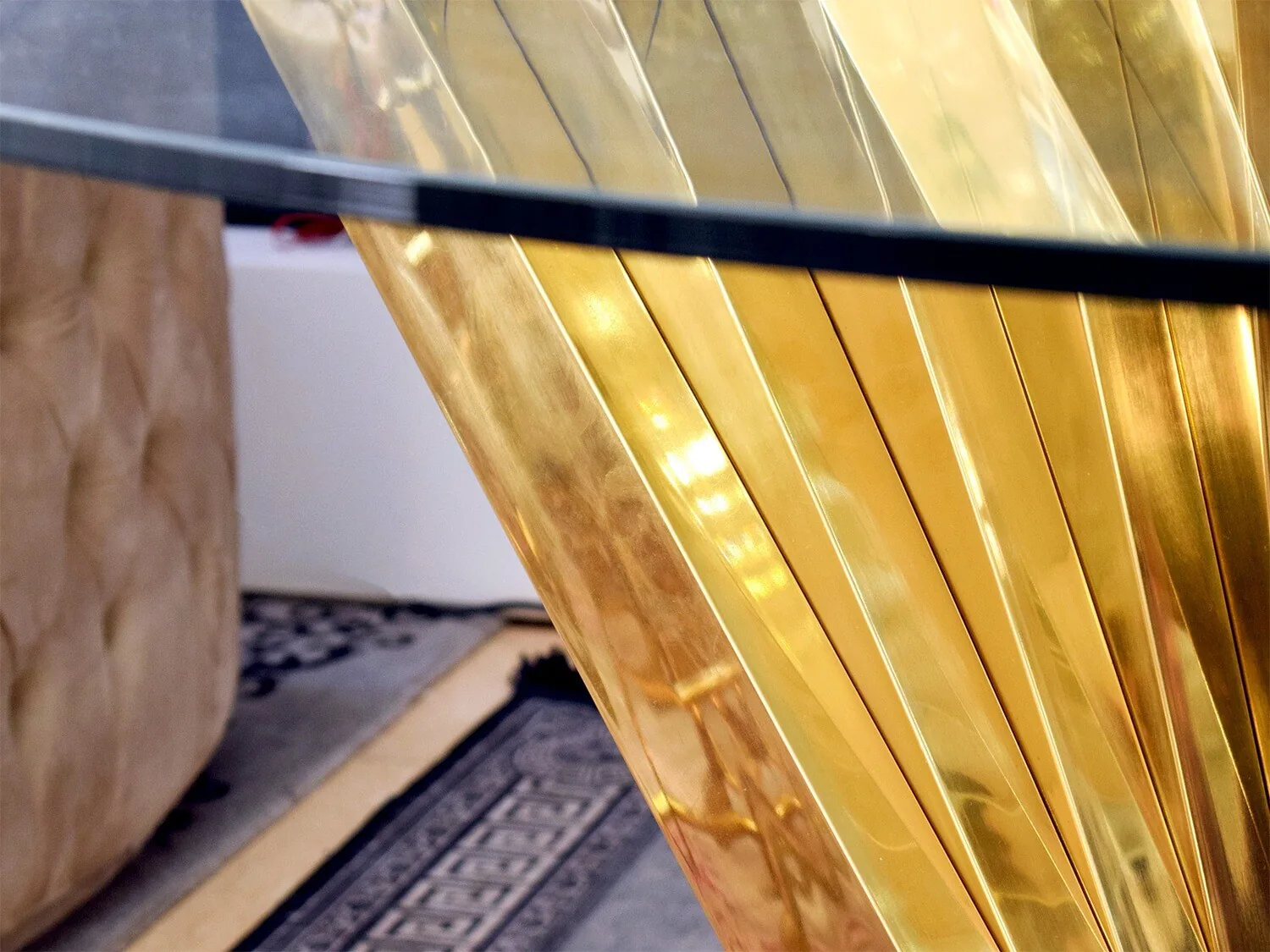 Design Esstisch "Durra" Rund 160 cm Glasplatte Gold Esszimmer